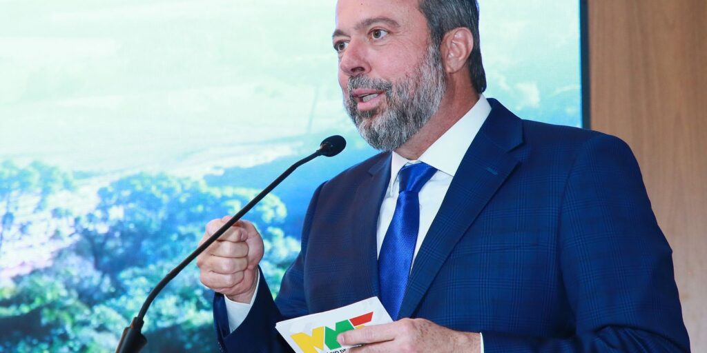 governo-estuda-parceria-com-bolivia-para-nova-hidreletrica-binacional