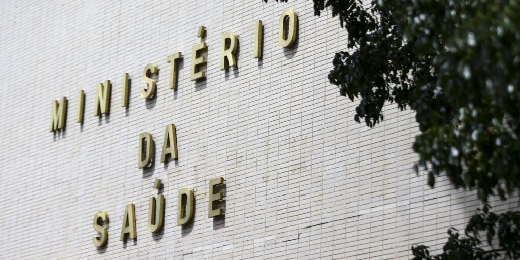 brasil-tem-14-casos-confirmados-de-ingestao-de-metanol