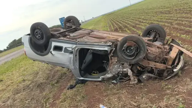 Acidente na Rodovia MS-386 entre Amambai e Ponta Porã deixa duas pessoas feridas Acidente na Rodovia MS-386 entre Amambai e Ponta Porã deixa duas pessoas feridas