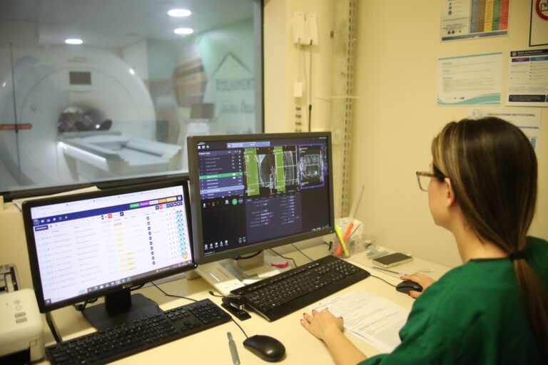 Com 31 mil atendimentos, Policlínica em Dourados amplia acesso a consultas e exames especializados a pacientes do SUS Com 31 mil atendimentos, Policlínica em Dourados amplia acesso a consultas e exames especializados a pacientes do SUS