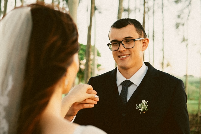 Casamento de Mirela e Rafael é marcado por emoção e momentos inesquecíveis em Amambai Casamento de Mirela e Rafael é marcado por emoção e momentos inesquecíveis em Amambai