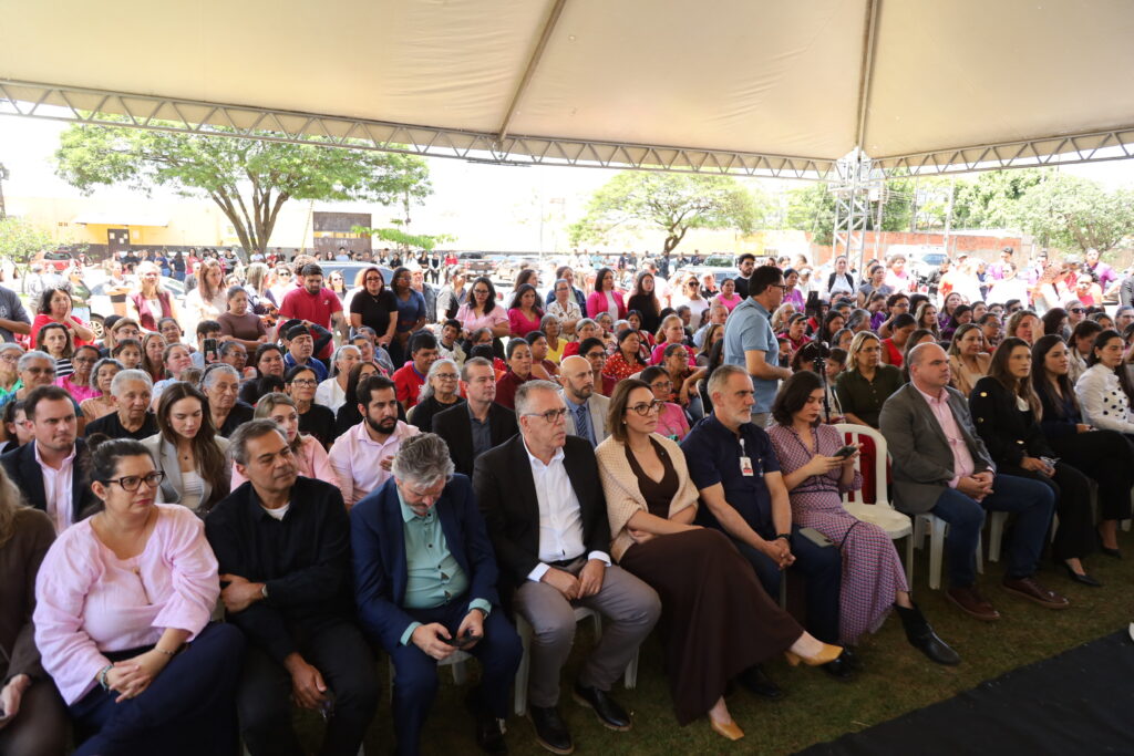 Vereadores prestigiam ato de lançamento da Casa da Mulher Brasileira em Ponta Porã Vereadores prestigiam ato de lançamento da Casa da Mulher Brasileira em Ponta Porã