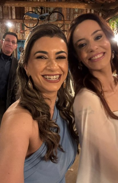 Casamento de Mirela e Rafael é marcado por emoção e momentos inesquecíveis em Amambai Casamento de Mirela e Rafael é marcado por emoção e momentos inesquecíveis em Amambai
