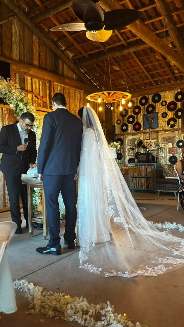 Casamento de Mirela e Rafael é marcado por emoção e momentos inesquecíveis em Amambai Casamento de Mirela e Rafael é marcado por emoção e momentos inesquecíveis em Amambai