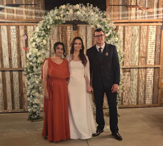 Casamento de Mirela e Rafael é marcado por emoção e momentos inesquecíveis em Amambai Casamento de Mirela e Rafael é marcado por emoção e momentos inesquecíveis em Amambai