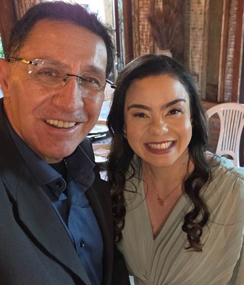 Casamento de Mirela e Rafael é marcado por emoção e momentos inesquecíveis em Amambai Casamento de Mirela e Rafael é marcado por emoção e momentos inesquecíveis em Amambai