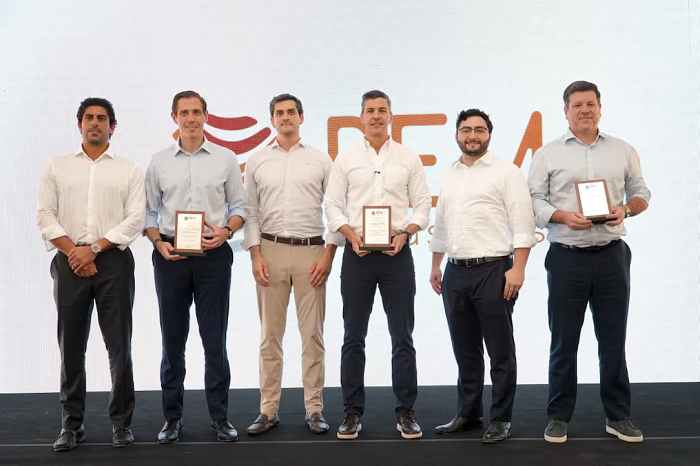 Peña inaugura planta metalúrgica de USD 45 millones que generará más de 600 empleos