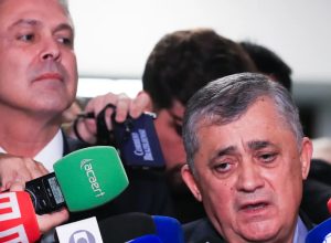 jose-guimaraes-diz-ser-contra-socorro-do-governo-federal-ao-brb